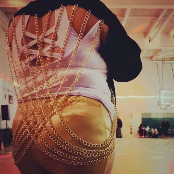 Meet your Posher, Brynna - Picture 11 of 16